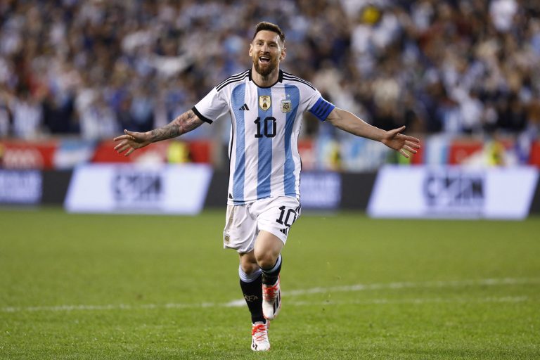 Messi em ação pela seleção da Argentina.