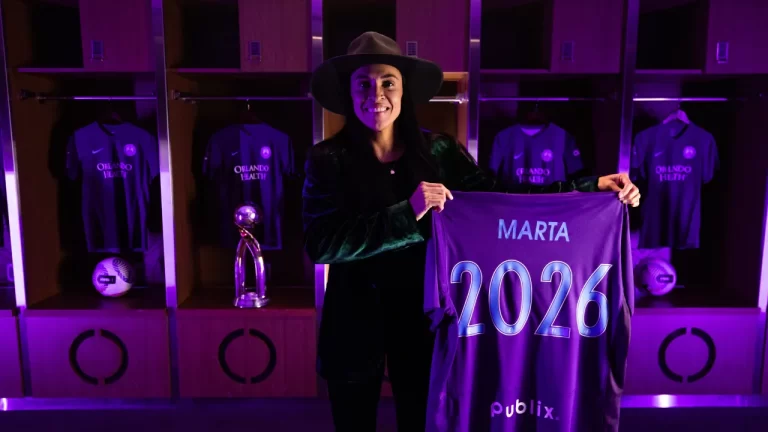 Marta renova com Orlando Pride