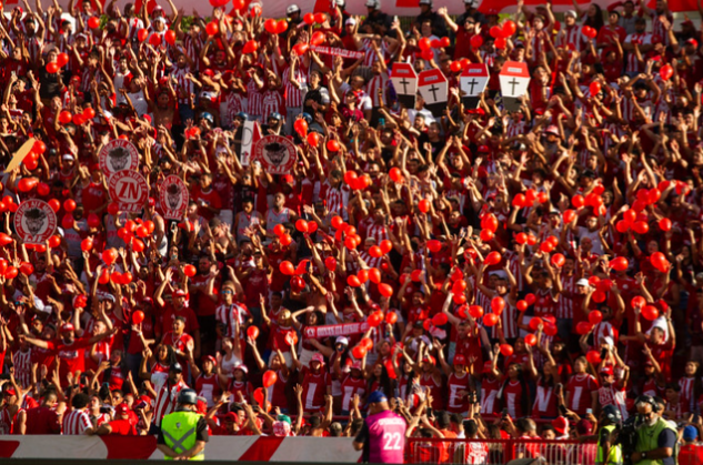 Torcida do Náutico no estádio dos Aflitos