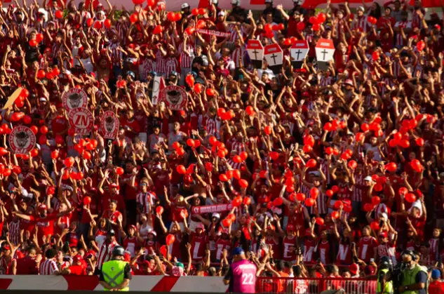 Torcida do Náutico no estádio dos Aflitos