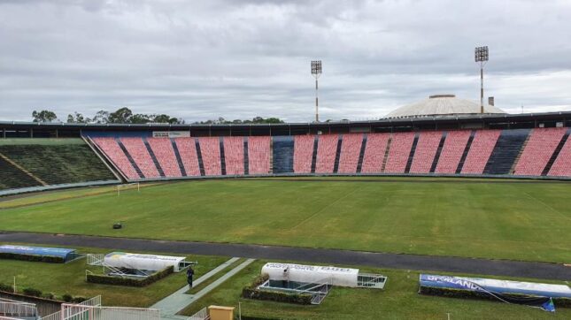 Estádio Parque do Sabiá