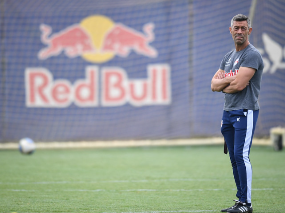 Pedro Caixinha, técnico do Red Bull Bragantino