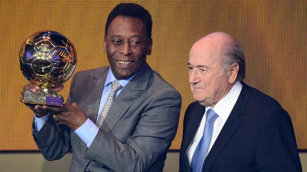 Em 2015, Pelé foi reconhecido como vencedor de sete Bolas de Ouro