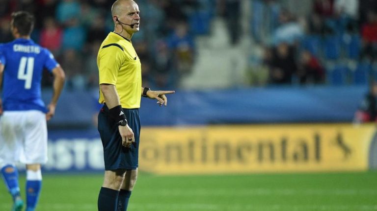 Szymon Marciniak (POL) - Foto: Site UEFA / ©Sportsfile