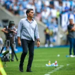 Gustavo Quinteros, técnico do Grêmio