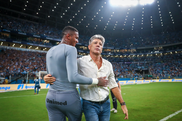 Renato Portaluppi e Adriel, técnico e goleiro do Grêmio