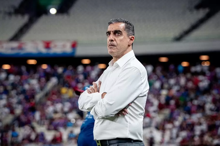 Renato Paiva, técnico do Fortaleza