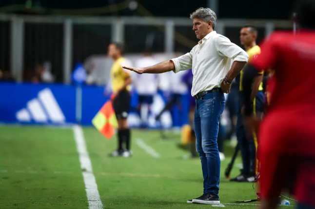 Renato Portaluppi, técnico do Grêmio