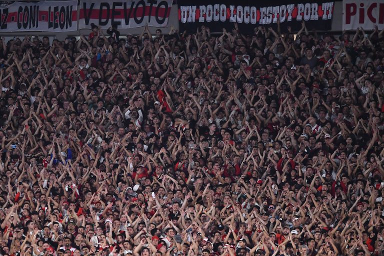 Torcida do River Plate, no estádio Monumental de Núñez