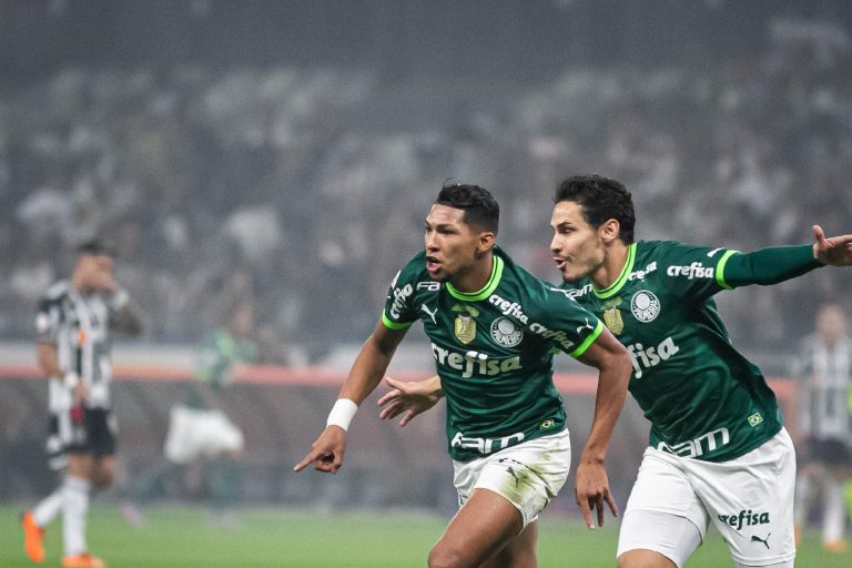 Rony, do Palmeiras - Foto: Fernando Moreno/AGIF