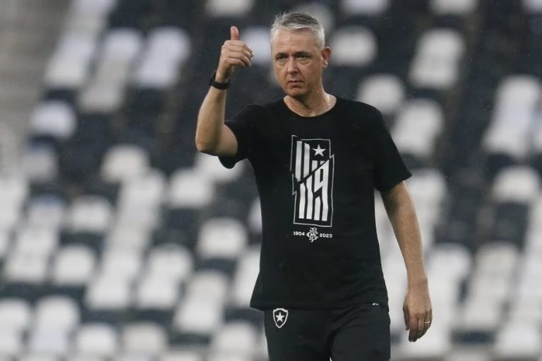 Saiba o possível motivo da demissão de Tiago Nunes no Botafogo