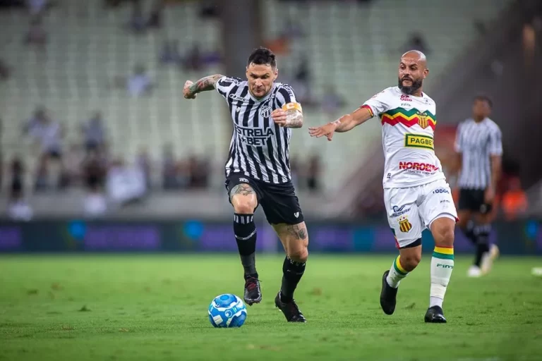 sampaio correa ceara em campo