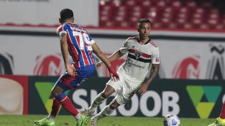 O São Paulo recebe o Bahia no Morumbi