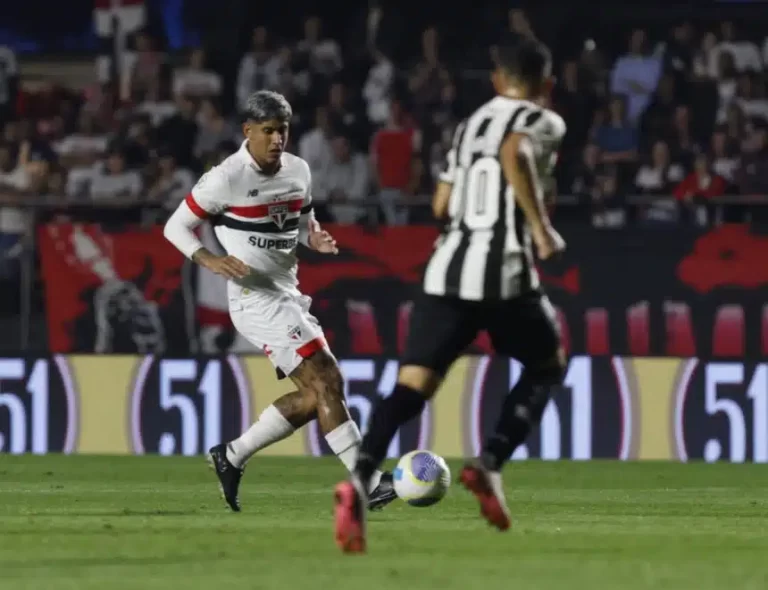 são paulo botafogo pelo brasileirão no Morumbis