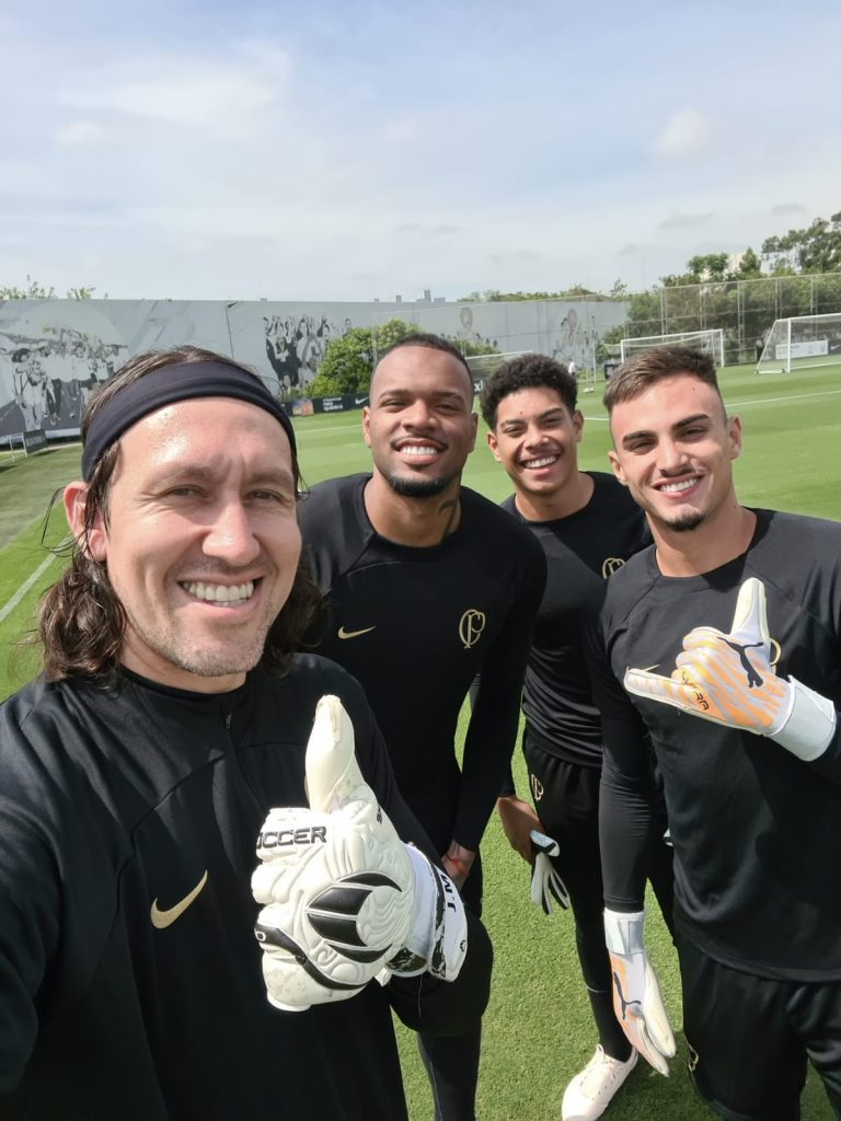 Cássio, Carlos Miguel, Matheus Donelli e Kauê, goleiros do Corinthians