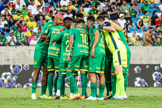 Time do Cuiabá na Arena Pantanal