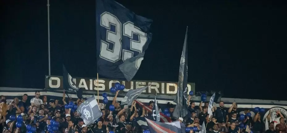 Torcida do Remo no Baenão