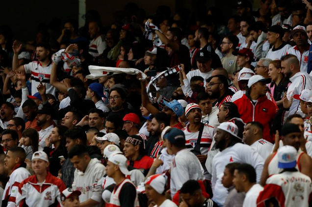 Torcida do São Paulo na Arena Independência