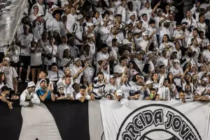 Torcida do Santos na Vila Belmiro