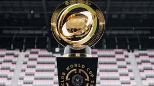 trofeu copa mundo clubes no estádio do Inter Miami