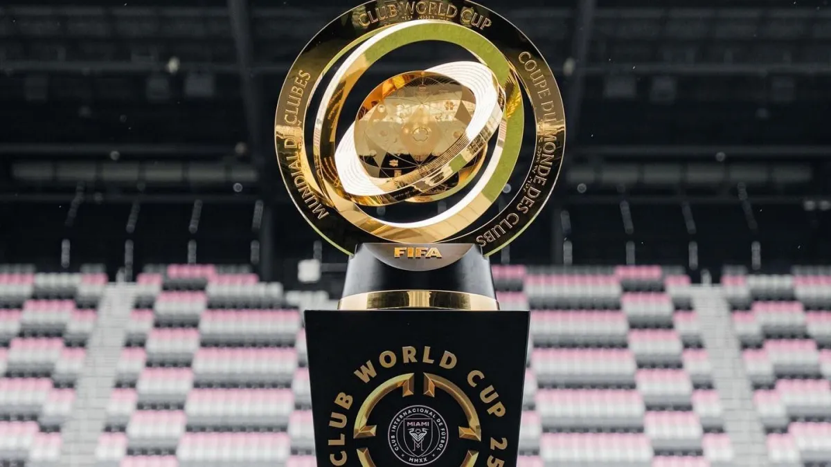 trofeu copa mundo clubes no estádio do Inter Miami