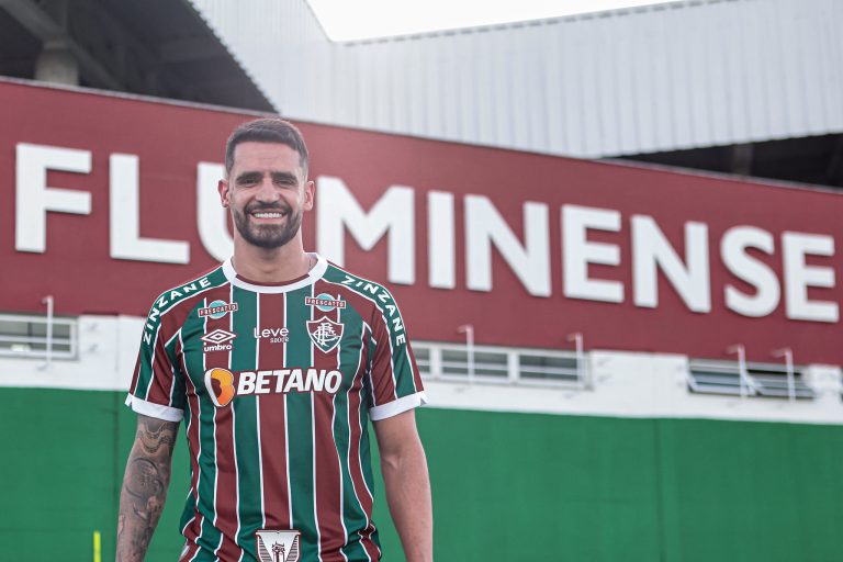 Renato Augusto é reforço do Fluminense