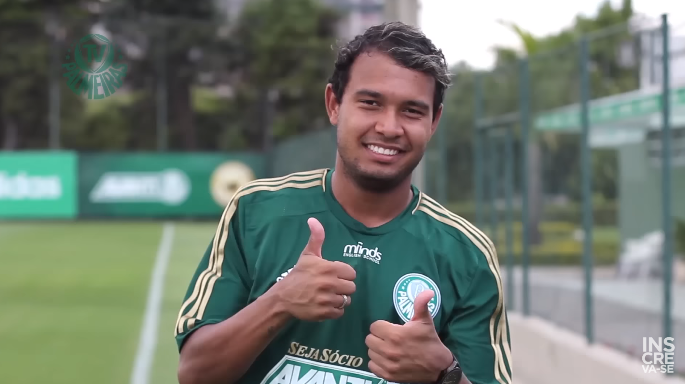 Vinícius, atacante do Palmeiras