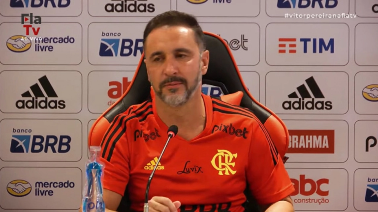 Vitor Pereira foi para o Flamengo após deixar o Corinthians de forma polêmica