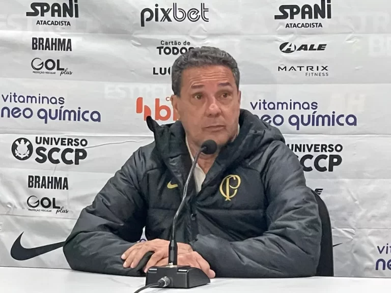 Após derrota para o Fortaleza, Luxemburgo diz qual é a prioridade do Corinthians; confira