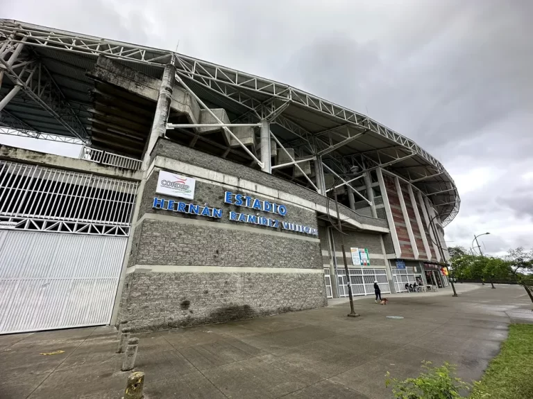 Estádio Hernán Ramírez Villegas, Colômbia. Foto: Emilio Botta/ge.globo