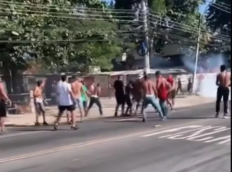 Confusão entre torcedores de Flamengo x Fluminense