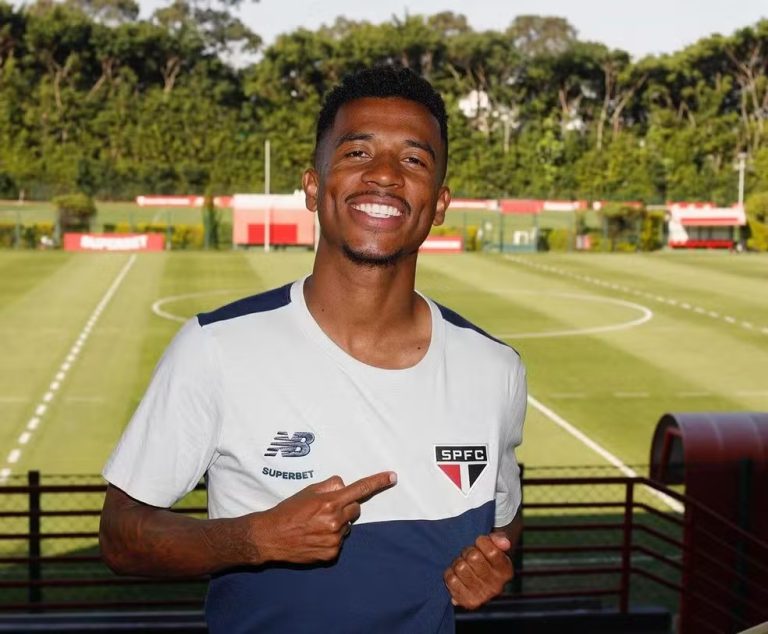 Marcos Antônio, novo reforço do São Paulo. Foto: Divulgação / Rubens Chiri / sãopaulofc.net