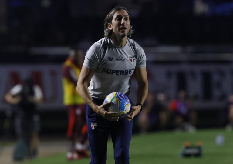 Luis Zubeldía, técnico do São Paulo