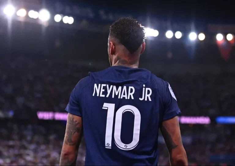 Le successeur de Neymar : Dembélé devient le numéro 10 du PSG