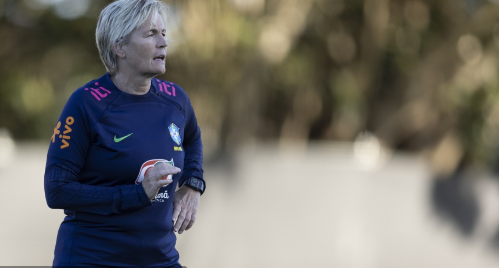 Lilie Persson, assistente de Pia Sundhage, avalia a preparação do Brasil para a Copa