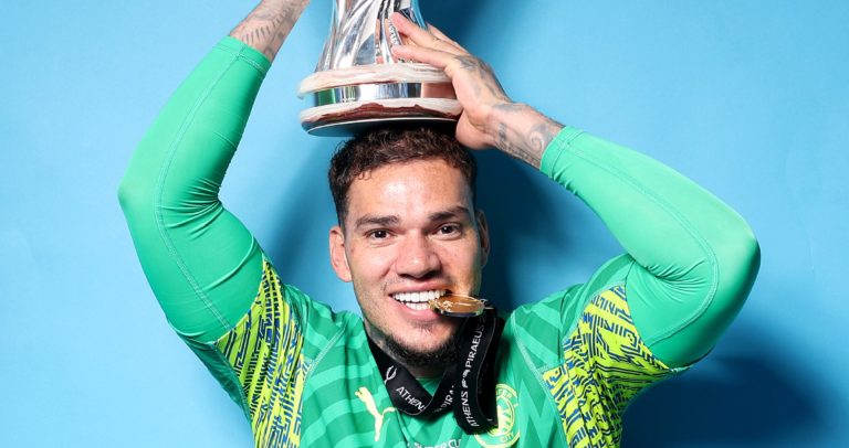 Ederson brille à nouveau pour Manchester City lors de la Supercoupe de l'UEFA