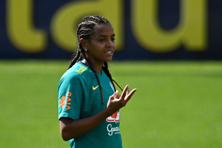 Manchester United tente de recruter la Brésilienne Geyse