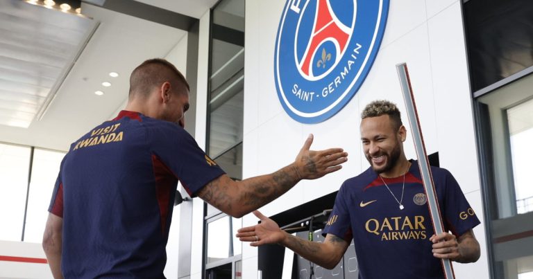 Neymar fait son grand retour avec le PSG au Japon