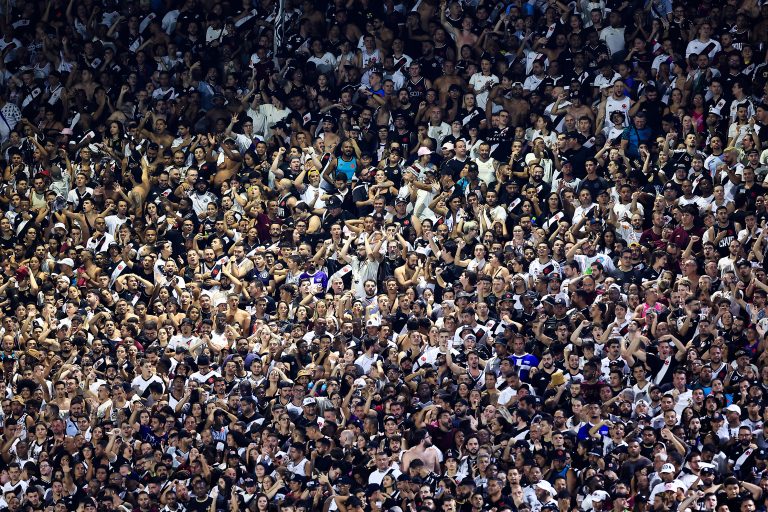 Vasco confronte des émeutes de supporters violents après une défaite en championnat brésilien