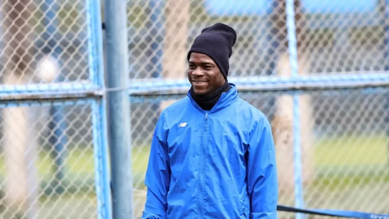 Mario Balotelli en su etapa como futbolista del Adana Demirspor