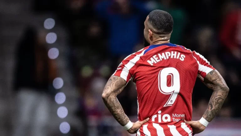 Memphis Depay en su etapa como jugador del Atlético de Madrid