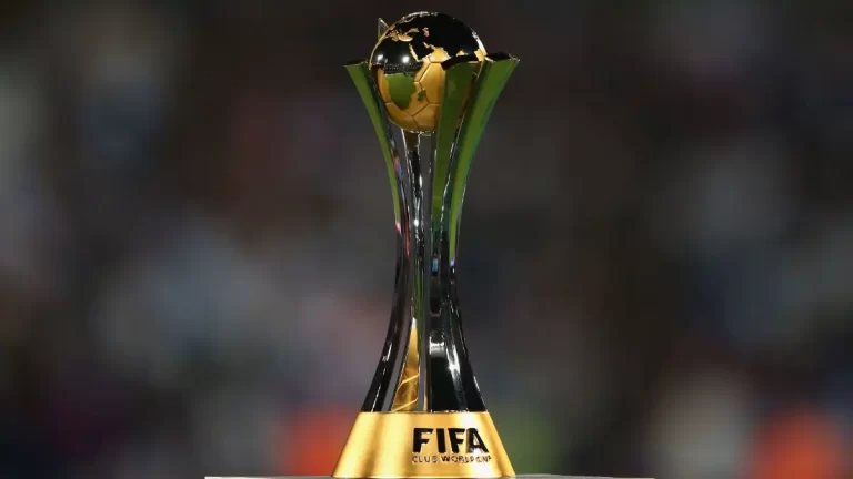 El trofeo del Mundial de Clubes de la FIFA