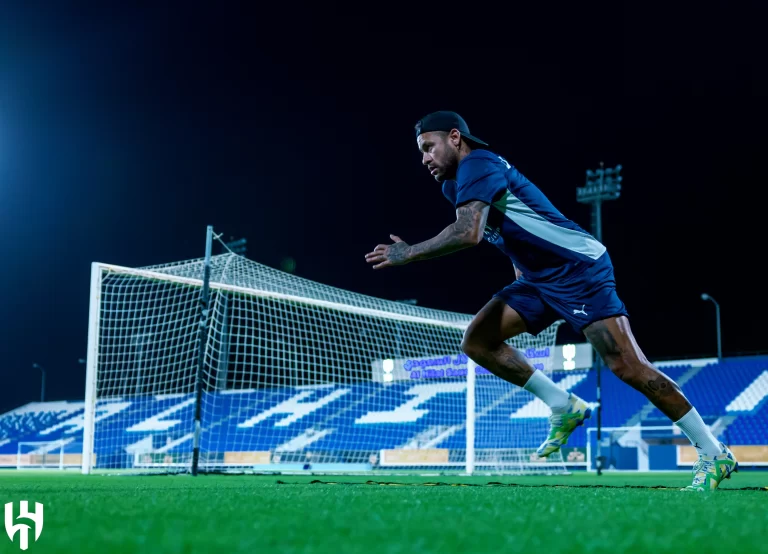 Neymar entrena Al Hilal