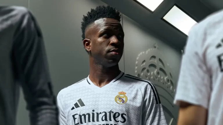 Vinicius Jr., bicampeón de la UEFA Champions League con el Real Madrid y candidato a ganar el Balón de Oro