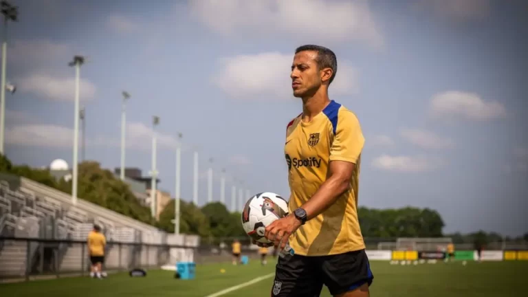 Thiago Alcántara durante un entrenamiento del FC Barcelona